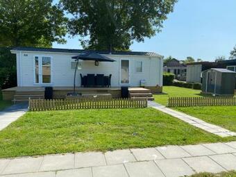 Cheerful And Relaxing Chalet Viena(park Dehorn824)