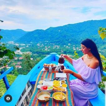 Bed & Breakfast Olimbera K�y Evi