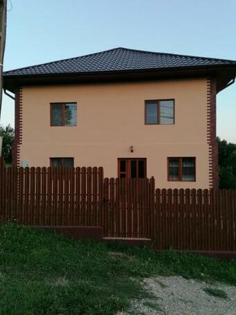 Hostal Pensiunea Miruna