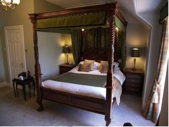 Bed & Breakfast Fascadail House