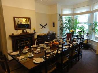 Hostal Brunswick House