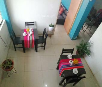 Hostal Hospedaje Los Lirios