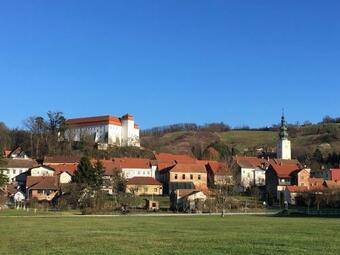 Apartment Under The Castle
