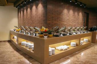 Hotel Playotel Premier Guna