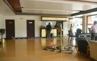 Hotel Kadambari Regency