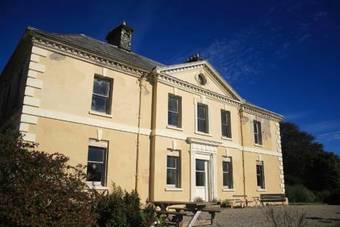 Kelly House Country B&B