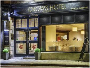 Hostal Crows Hotel