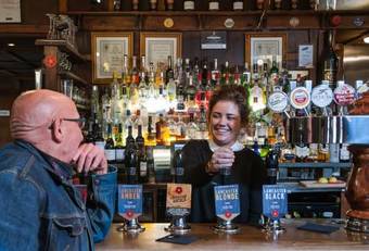 Posada The Sun Hotel & Bar