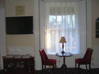 Firs Hotel & Restaurant