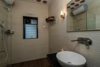 Villa Saffronstays Vedika