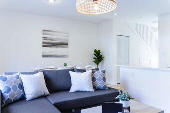 Modern Townhouse 18 Min From The Beach & Aventura - Th1