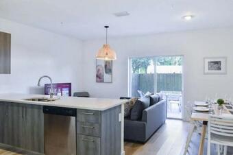 Outstanding Townhouse 18 Min From The Beach - Th2