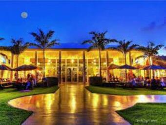 New Luxury Vacation Dream Rental- Sleeps 15!