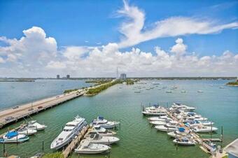 Apartamento Miami's Bayfront One-bedroom Condo