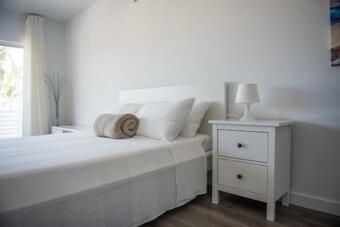 Sobeny Collins Queen Rooms