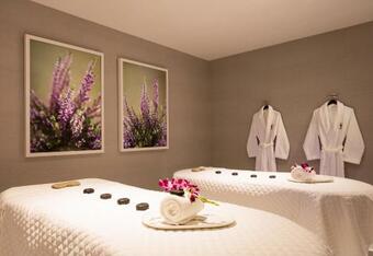 Hotel The Equestrian