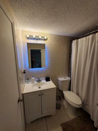 Entire Apartment 3. University Lakes