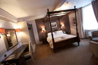 Hotel Punch House Monmouth