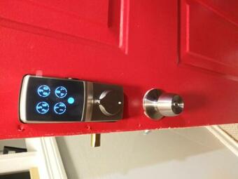 Spacious 3 Bedroom Home With Full Kitchen - Minutes From Atl Airport! Home