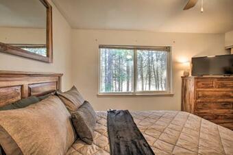 Coeur Dalene Duplex Home About 3 Miles To Lake!