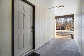 Apartamento Amenity-packed Modern Apt Near Siue/st. Louis