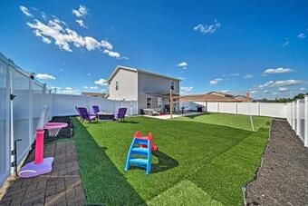 Dewitt Home With Patio, Fire Pit, And Gas Grill!