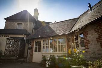 Posada The Talbot Inn