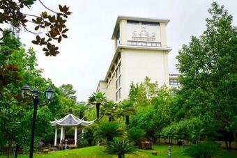 Hotel C&d Resort,wuyi Mountain