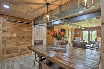 Elegant And Quiet Maine Escape With Sauna And Deck!