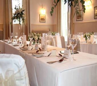 Tankerville Arms Hotel