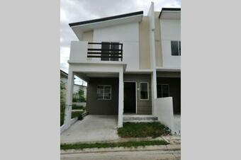 Apartamento 2 Bedroom Kahaya Dasmari�as Cavite