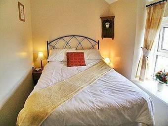 4 Tan Y Bryn Terrace