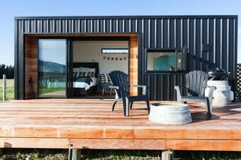 Hostal Romantic Vineyard Getaway