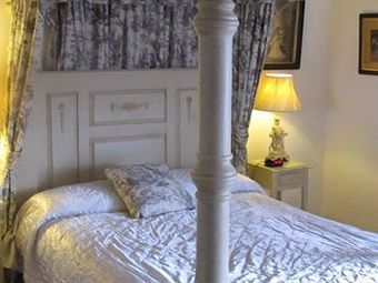 Bed & Breakfast Fantinos