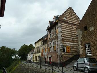 Hostal Gastenverblijf 't Einde Sfeer - Priv� Terras - Airco