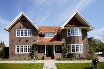 Bed And Breakfast Goes