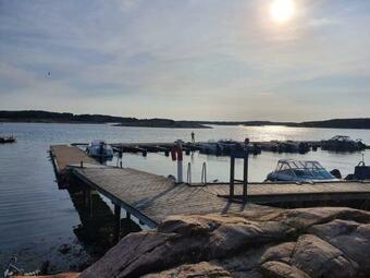 Modern Apartment With Front Row Location In Grebbestad