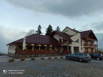 Agroturismo Pensiunea Bradul