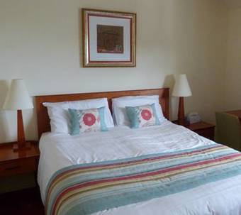 Hotel The Old Ferry Inn