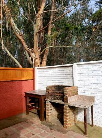 Casa & Caba�a Isla Negra