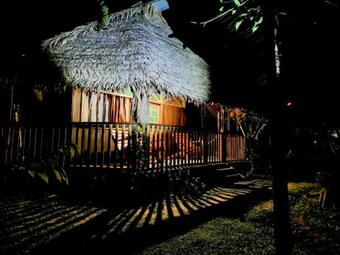 Bed & Breakfast Bungalow Lodge In The Jungle - Habitaci�n Familiar