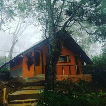 Hostal Shadow Mask Bungalow