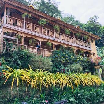 Lodge Camiguin Blue Lagoon Cottages