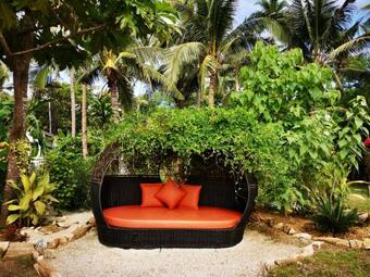 Hotel Sunset Cove Beach & Dive Resort