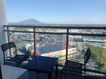 Apartamento Azure North Pampanga