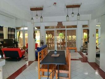 Hostal Samu Beach Resort