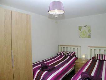 White House Apartment 1