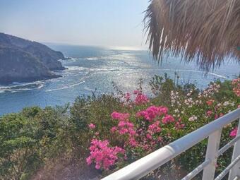 Casita Sarafina - Spectacular Ocean Front Bungalow For A Couple