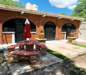 Hostal Caba�as Santa Cruz