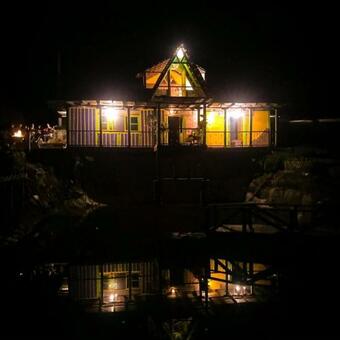 Hostal - Glamping Malius Casa Lago